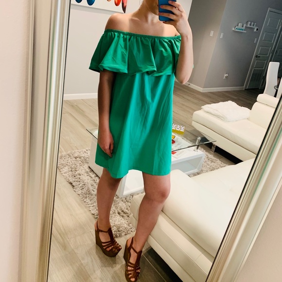 Green off the shoulder dress! - Picture 2 of 4